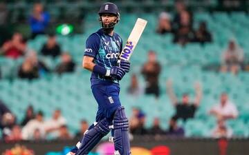 England criticised for their batting approach in 2nd ODI